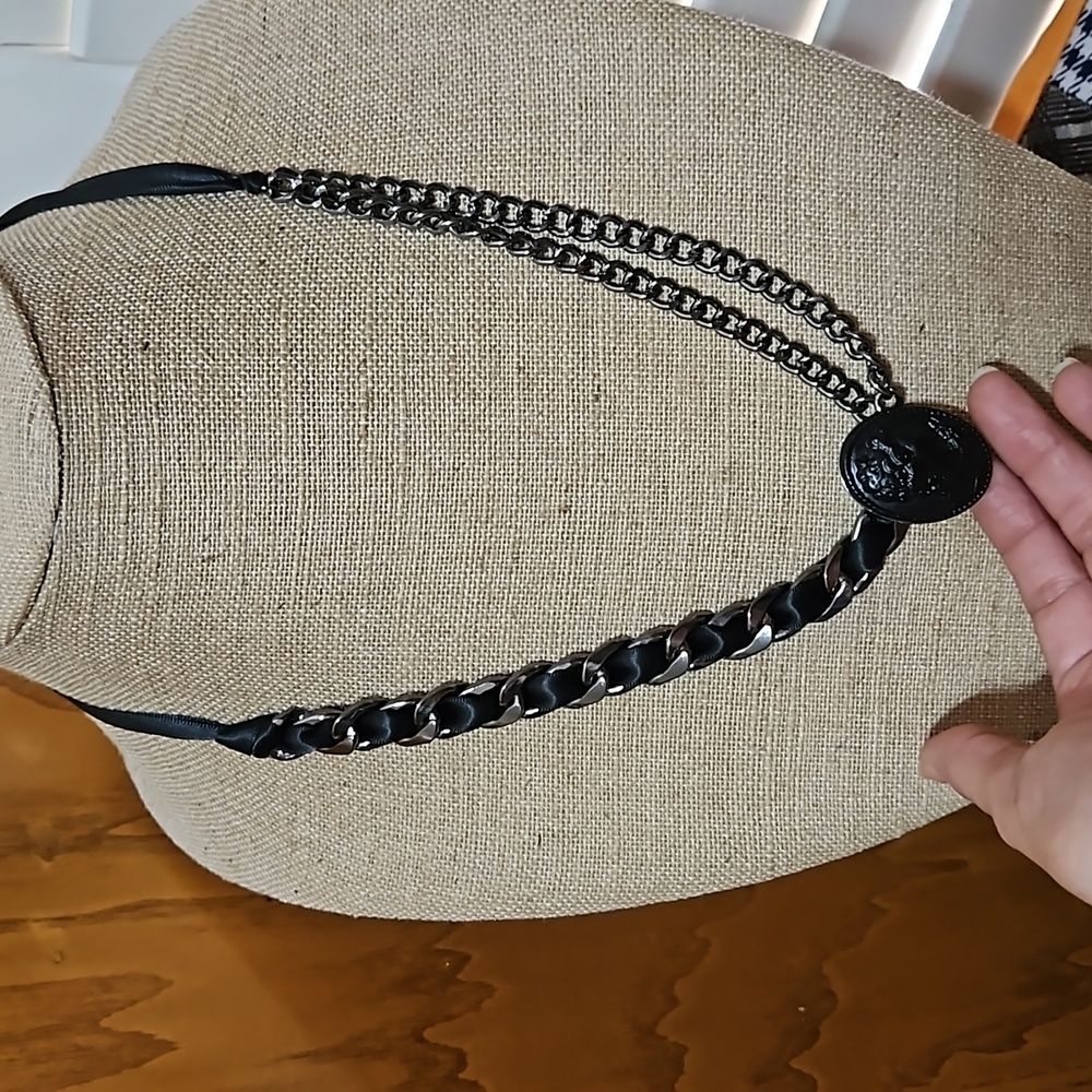 Mac cameo necklace